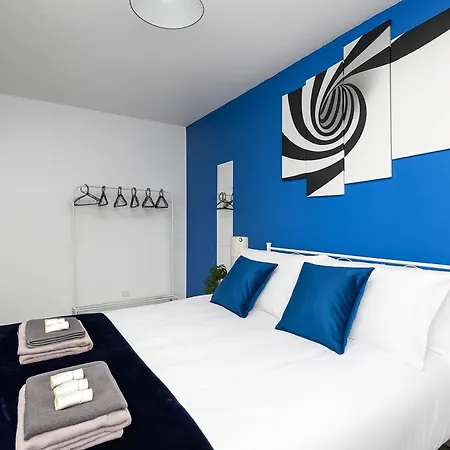 Grangefields By Alt-stay - 3 Bed - Parking, Wifi & Full Kitchen - Contractors & Relocations - Weekly & Monthly Rates *