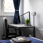 Apartment Grange Fields By Alt-stay Contractor - 3 Bed Contractor With Parking, Wi-fi & Full Kitchen - Ideal For Long